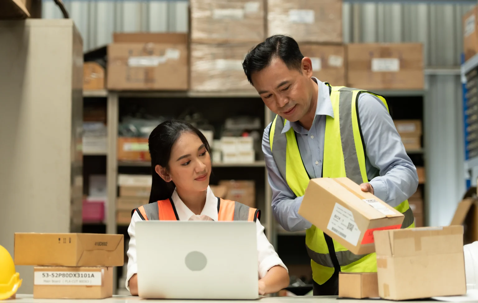 retail & logistics